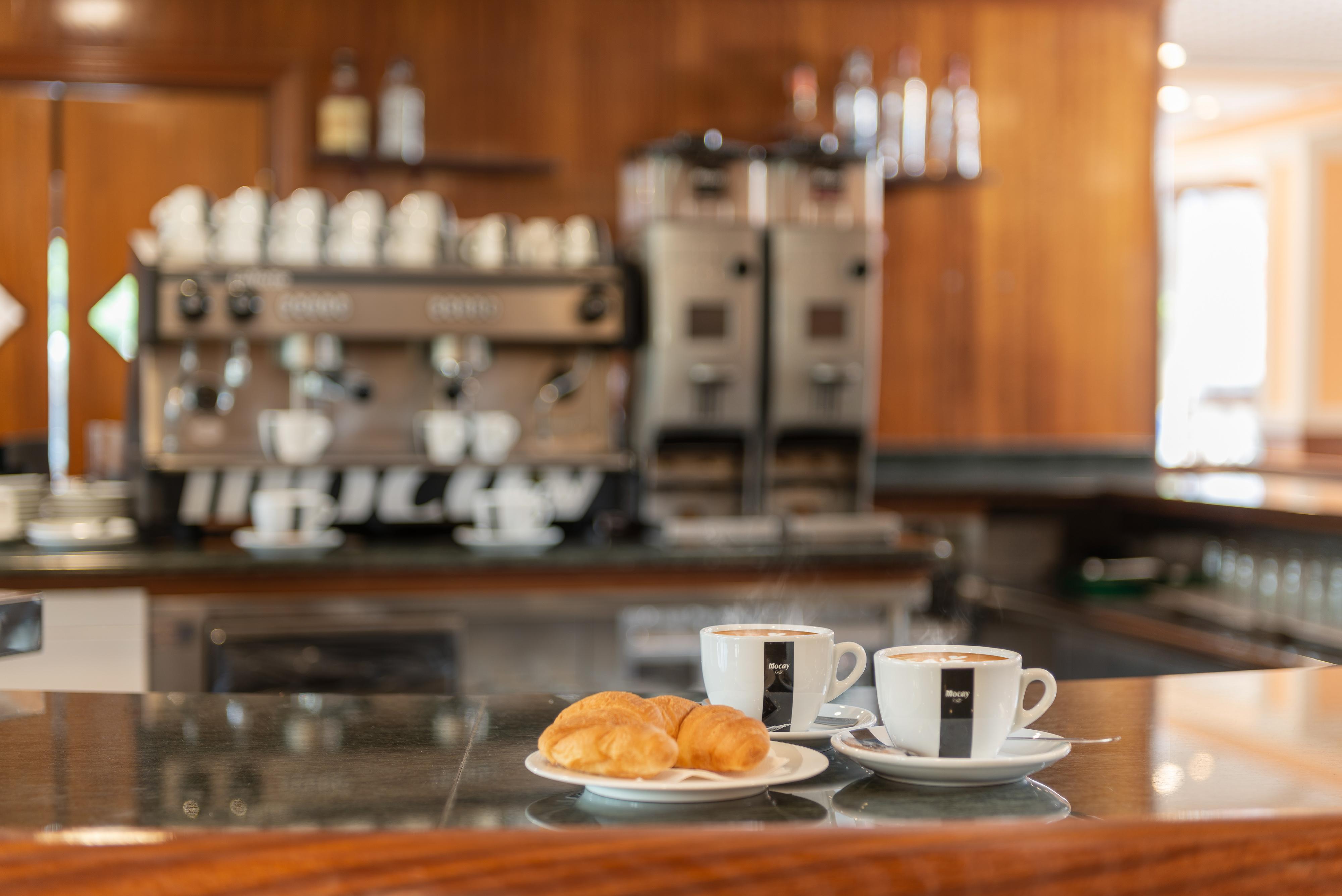 Tryp Bilbao Sondika Hotel Екстериор снимка