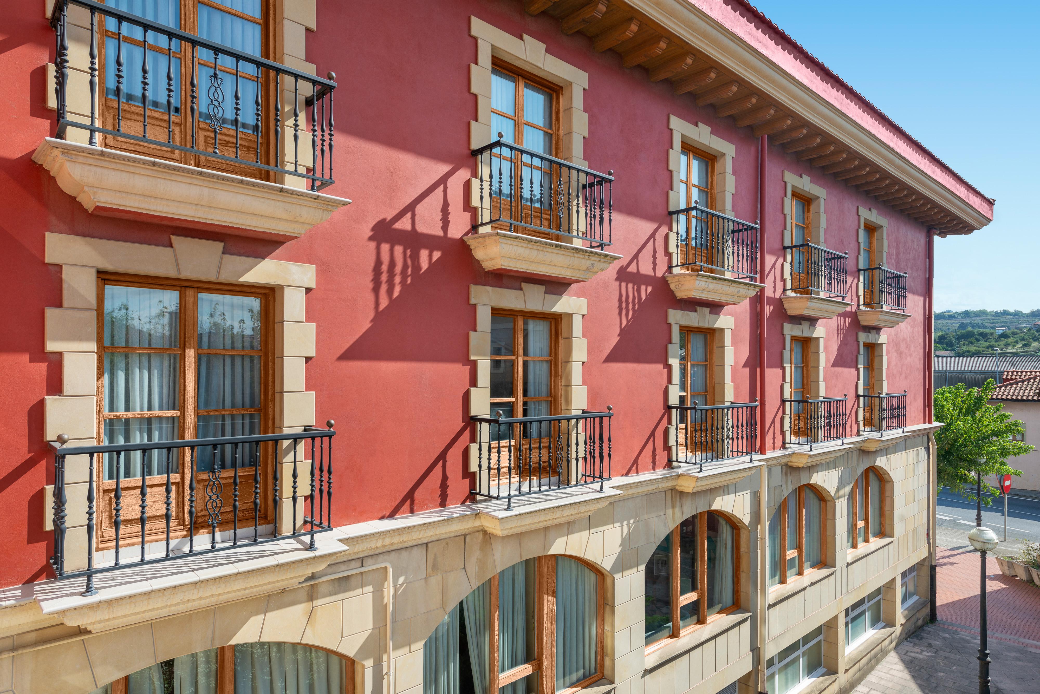 Tryp Bilbao Sondika Hotel Екстериор снимка